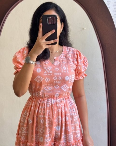 Marvelous Peach Rayon Digital Printed Kurti with Cotton Inner for Women Western Ladies Top Wholesale