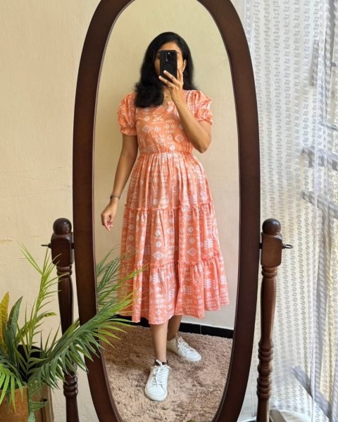 Marvelous Peach Rayon Digital Printed Kurti with Cotton Inner for Women Western Ladies Top Wholesale