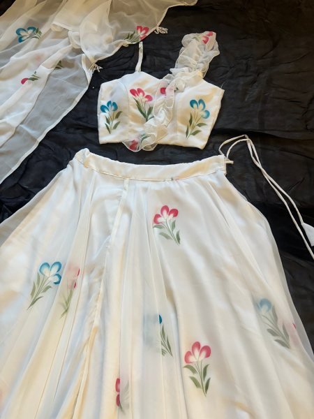 Marvelous White Hand Painted Floral Lehenga Set in Georgette for Women Designer Lehenga Choli