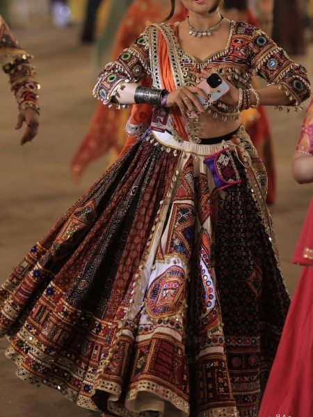 Maslin Cotton Lehenga Choli with Real Mirror Work and Heavy Border Georgette Dupatta Navratri Lehnega Choli