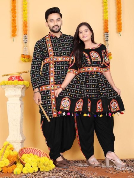 Matching Navratri Cotton Couple Set Mirror Embroidered Kurta and Kediya Dhoti Look Mens Wear