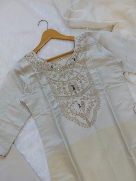 Matching palazzo for a stylish silhouette 3 Piece Kurti Set