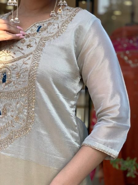 Matching palazzo for a stylish silhouette 3 Piece Kurti Set