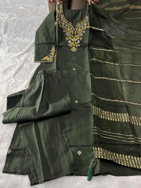 Mehandi Green Roman Silk Embroidered Kurti Pant with Dupatta Set for daily wear in Manufacturer Rates  Kurtis