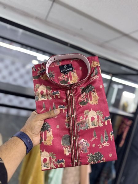 Men Maroon Heritage Print Kurta with Traditional Indian Motifs 