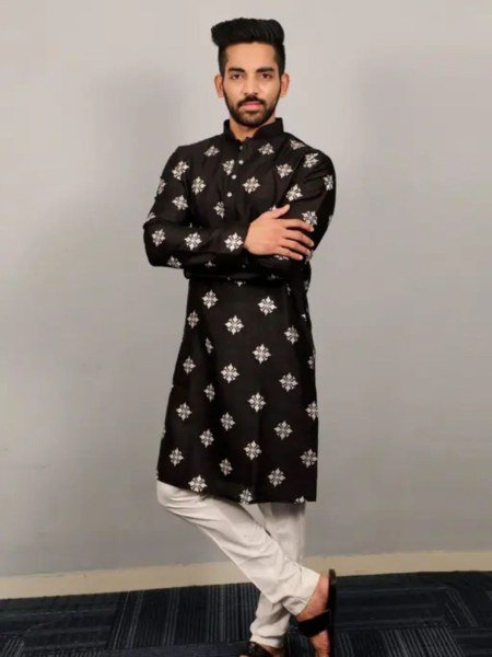 Majestic Black Mens Kurta Pajama Set Traditional Royal Look for Weddings & Festivals