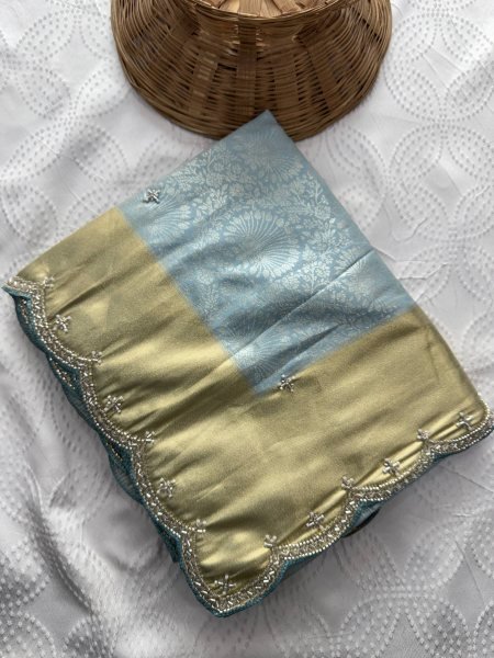 Mesmerizing Blue New Bridal Collection Kanjivarm Silk Saree with Embroidered Work  Silk Sarees Wholesale