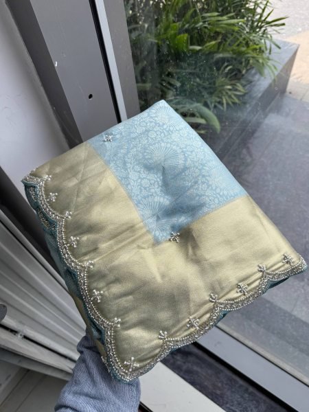 Mesmerizing Blue New Bridal Collection Kanjivarm Silk Saree with Embroidered Work  Silk Sarees Wholesale