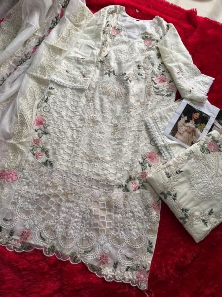 Mesmerizing Cream Premium Cambric Cotton Semi Stitched Suit with Heavy Embroidery Work Pakistani Suits Wholesale