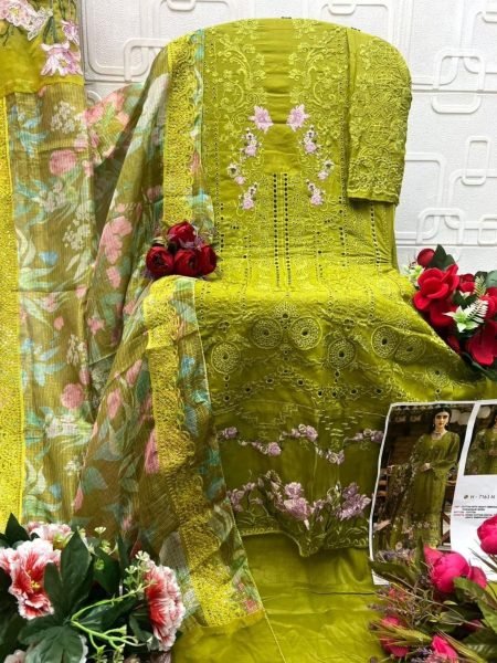 Mesmerizing Mahendi Green Festive Collection Cotton Chikankari Suit Set with Stylish Printed Dupatta Salwar Kameez