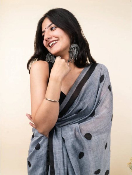 Minimalist Grey Linen Cotton Saree with Digital Print and Zahlar at Manufacturer  Printed Cotton Sarees Wholesale