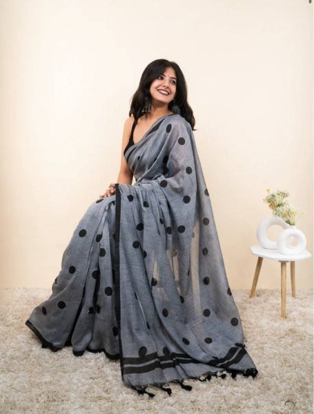 Minimalist Grey Linen Cotton Saree with Digital Print and Zahlar at Manufacturer  Printed Cotton Sarees Wholesale