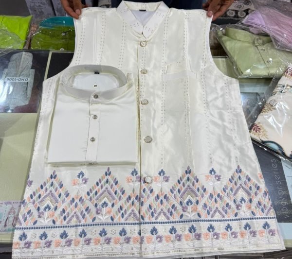 Minimalist OffWhite Premium Men s Wedding Wear Koti Kurta Pant Set in Malai Satin Kurta Pajama Wholesale