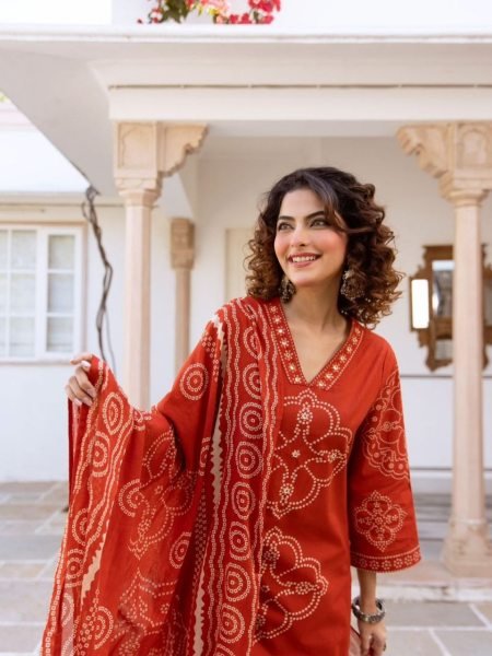 Minimalist Red Cotton Kurti Pant Dupatta Set for Summer Collection Cotton Kurtis Wholesale