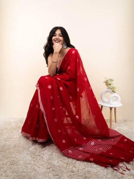 Minimalist Red Designer Linen Cotton Digital Print Saree with Matching Blouse for Wedding Linen Sarees Wholesale