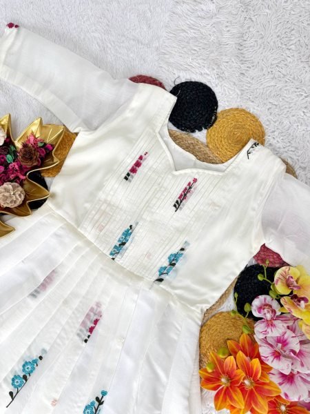 Minimalist White Mull Cotton Ethnic Gown with Micro Cotton Lining At Wholesale Anarkali Kurtis 
