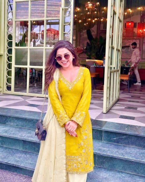 Minimalist Yellow Pure HO Silk Embroidered Top with Farsi Salwar and Dupatta Ready To Wear Collection