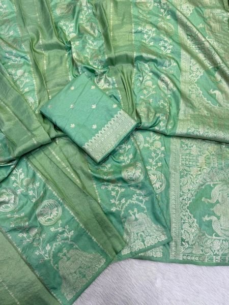 Mint Green Hand Dyed Crepe Khadi Cotton Silk Saree with Golden Zari at Wholesale Rate 