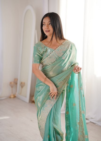 Modern Mint Green Fendy Crush Saree with Unstitched Blouse For Boutique Collection  Embroidery Sarees Wholesale