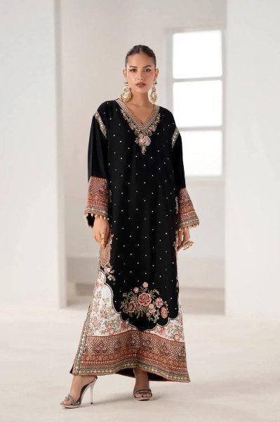 Modish Black Designer Pakistani Kurti Set with Sequin Embroidery and Pant at Manufacturer Rate Ready To Wear Collection