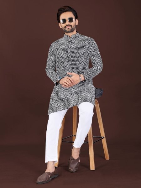 Modish Grey Straight knee-length kurta with a Mandarin collar and side slits. Kurta Pajama Wholesale