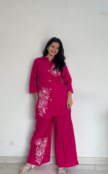 Modish Pink Designer Cotton Kurti Set with Plazzo for Women CO ORD Sets