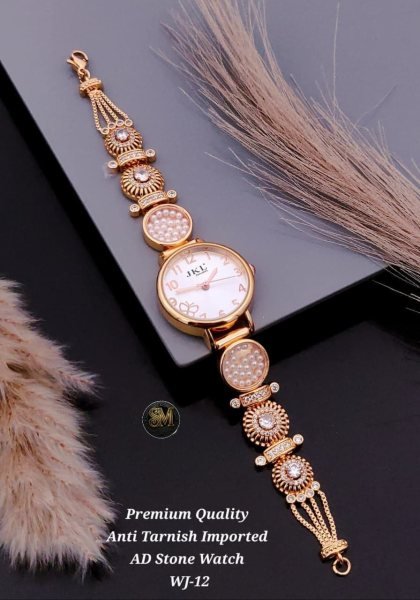 Multi Color Fashion Watch for Women with Anti Tarnish Finish Fashion Accessories Wholesale
