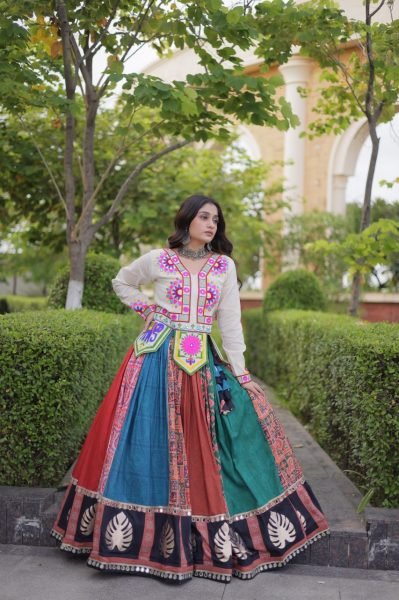 Multicolor Cotton Printed Lehenga Choli with Kutchi Gamthi Blouse at Wholesale Navratri Lehnega Choli