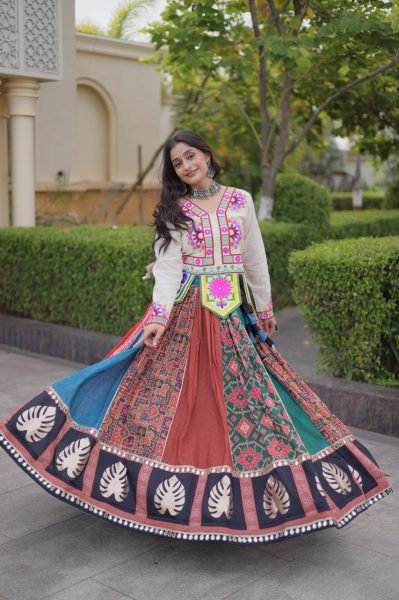 Multicolor Cotton Printed Lehenga Choli with Kutchi Gamthi Blouse at Wholesale Navratri Lehnega Choli