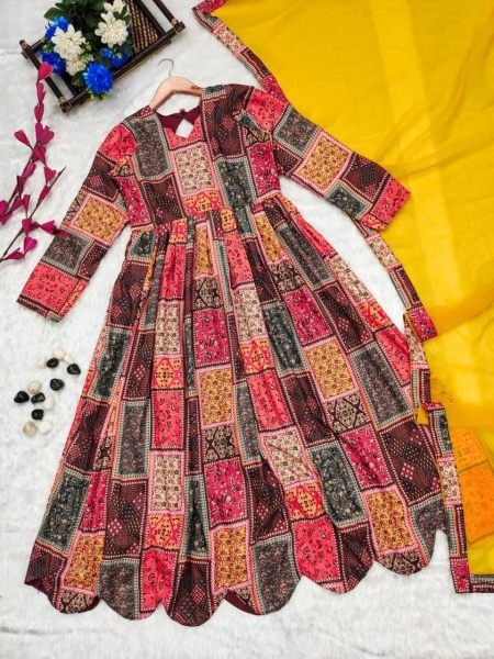 Muslin Printed Beautiful Anarkali Kurti With Dupatta  Kurti With Dupatta Wholesale