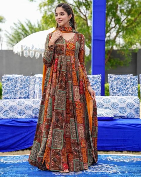Muslin Printed Beautiful Anarkali Kurti With Dupatta  Kurti With Dupatta Wholesale