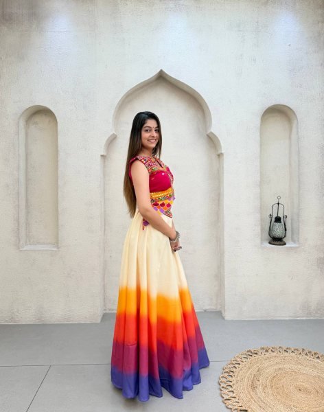 Muticolor Navratri Special 5 Meter Flair Magic Cotton Lehenga Choli at WHolesale Rate Navratri Lehnega Choli