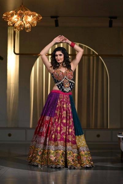 Navratri Festive Wear Muslin Cotton Lehenga Chaniya Choli with Heavy Mirror Work  And Dupatta for Women  At Best Rates Navratri Lehnega Choli