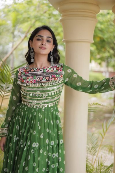 Navratri Special Green 12 Meter Flair Bandhani Gown with Kutchi Work Anarkali Kurtis 