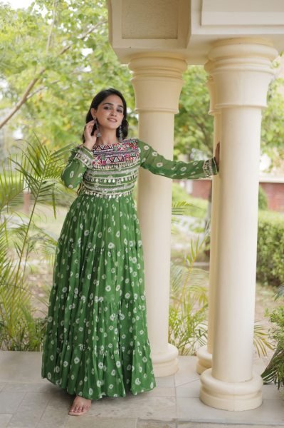 Navratri Special Green 12 Meter Flair Bandhani Gown with Kutchi Work Anarkali Kurtis 
