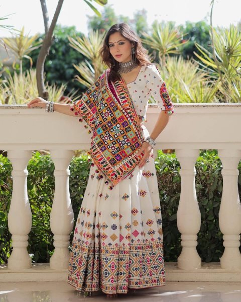 Navratri Special Muslin Lehenga Choli with Mirror Embroidery Wholesale Ready Navratri Lehnega Choli