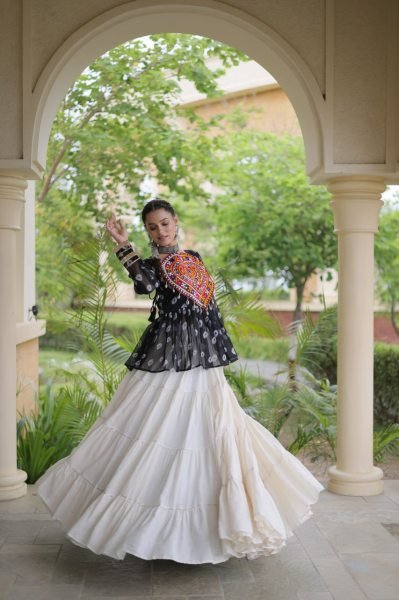 Navratri Special White Kora Cotton Lehenga with Black Bandhani Print Faux Georgette Top Navratri Lehnega Choli