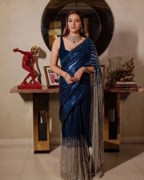 Navy Blue Georgette Saree with Heavy Work for Special Occasions at Wholesale Price Bollywood Fancy Sarees Wholesale