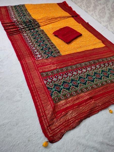 New Crush Dola Silk with Border Foil Work Saree Silk Sarees Wholesale