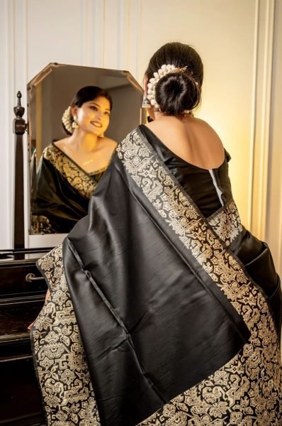 New Handloom Raw Silk Saree With Rich Weaving Pallu  Silk Sarees Wholesale