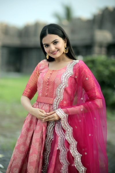 New Kanjivaram Pattu Silk  Zari  Weaving Gown Ready To Wear Collection