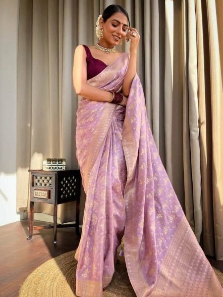 New Launching Beautiful Pure Banarasi Copper Zari Weaing Saree Banarasi Saree Wholesale