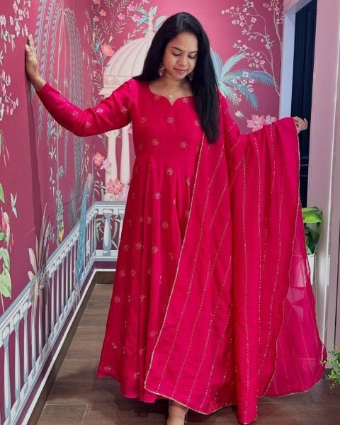 New Party Wear Red Anarkali Dress With Matching Dupatta  Perfact For Any Occasion Kurti With Dupatta Wholesale