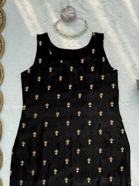 New Range Black Roman Glass Embroidered Long Top Pant Set with Organza Dupatta Ready To Wear Collection