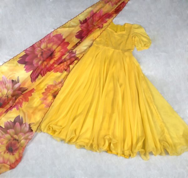 New Stylish Tabby Silk Gown With Flower Printed Dupatta Kurti With Dupatta Wholesale