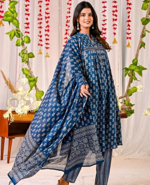 New Trend  Cotton Suit set in Printed Kurti Pant with Dupatta 3 Piece Kurti Set