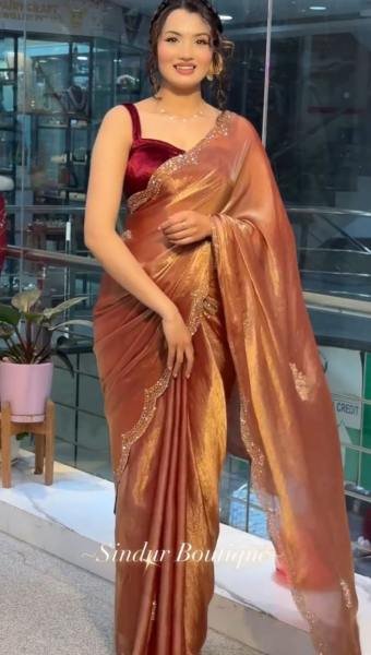 New Two Tone Golden Diamond Suneri Saree with Velvet Blouse For Party   Wedding Wear Designer Wedding Sarees Wholesale