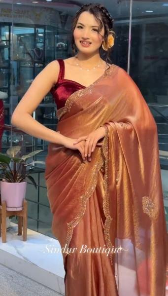New Two Tone Golden Diamond Suneri Saree with Velvet Blouse For Party   Wedding Wear Designer Wedding Sarees Wholesale