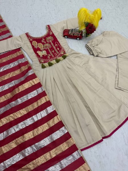 Off White A Line Kurti Set with Contrast Red Striped Tussar Silk Dupatta  Anarkali Kurtis 