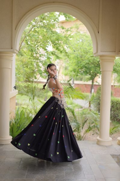 Opulent Black Cora Cotton Navratri Lehenga Choli with Gamthi Mirror For Wholesale Rate Navratri Lehnega Choli